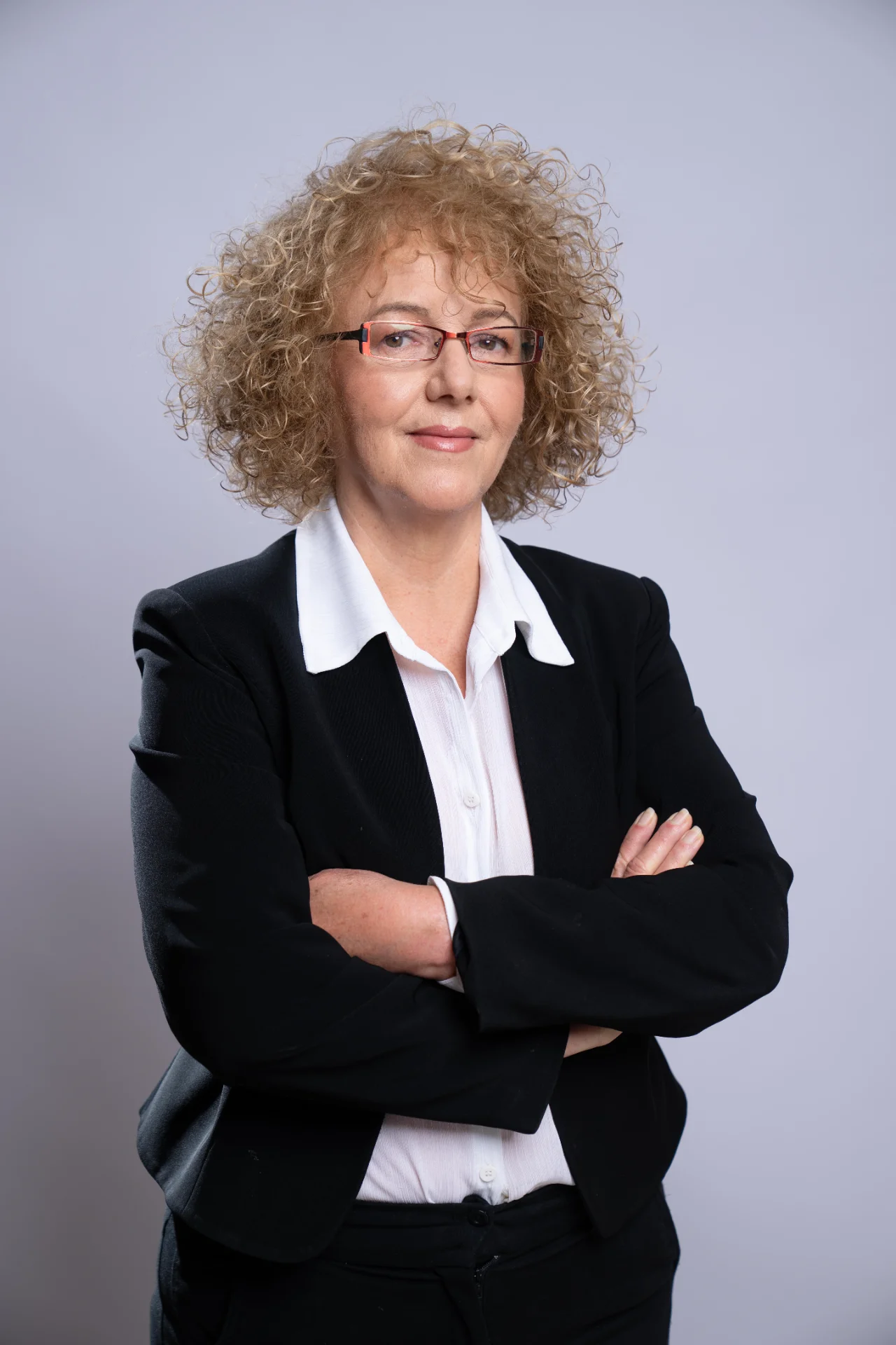 תמונה של עורכת דין ומגשרת ברכה פודורובסקי